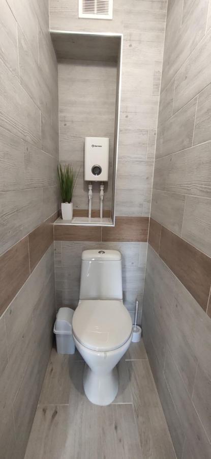 تشيسيناو Large Apartment Near The Airport And City Center المظهر الخارجي الصورة